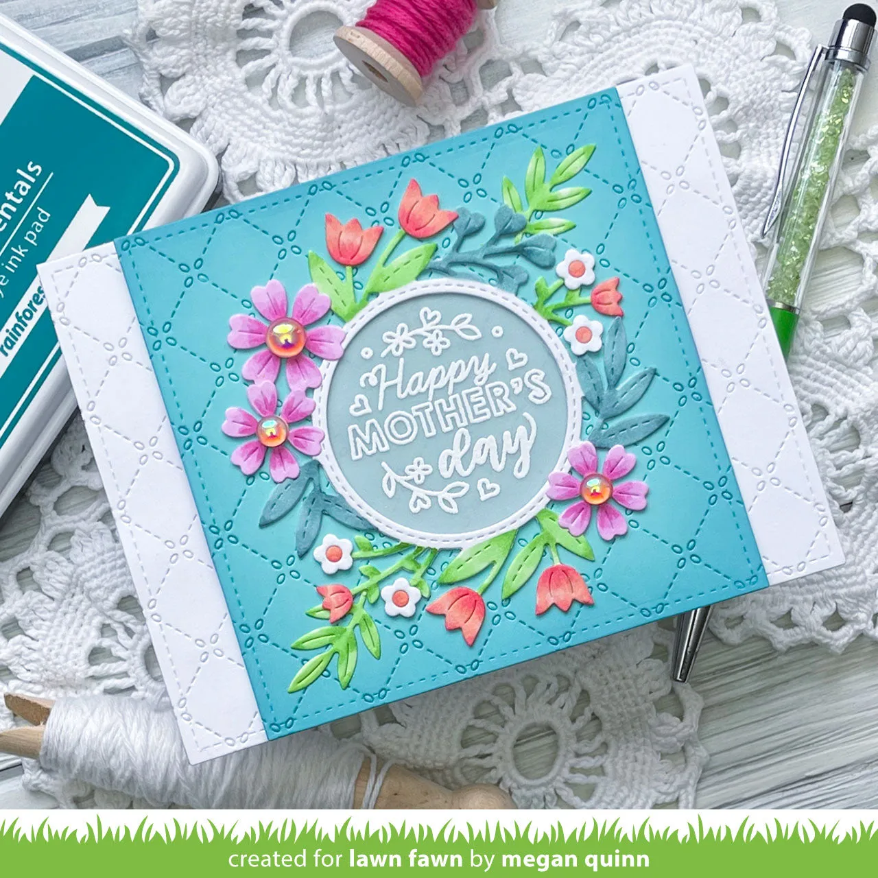 Lawn Fawn Magic Iris Floral Wreath Add-On Stanzen