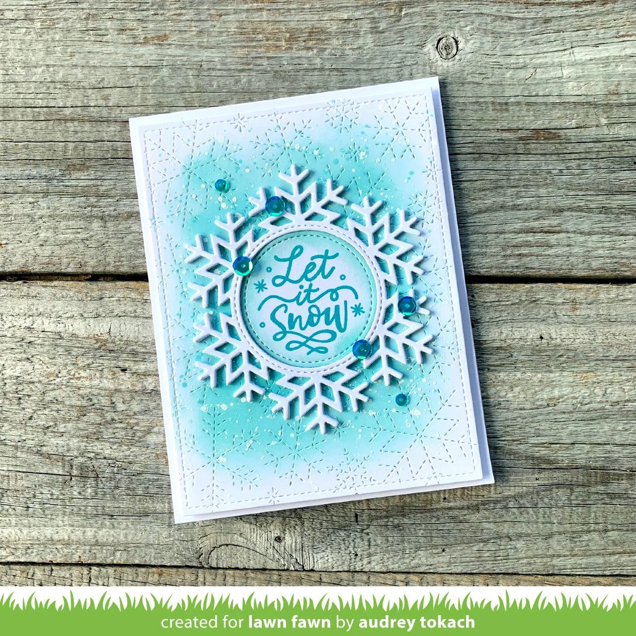 Lawn Fawn Stitched Snowflake Backdrop Stanzen Winter A2