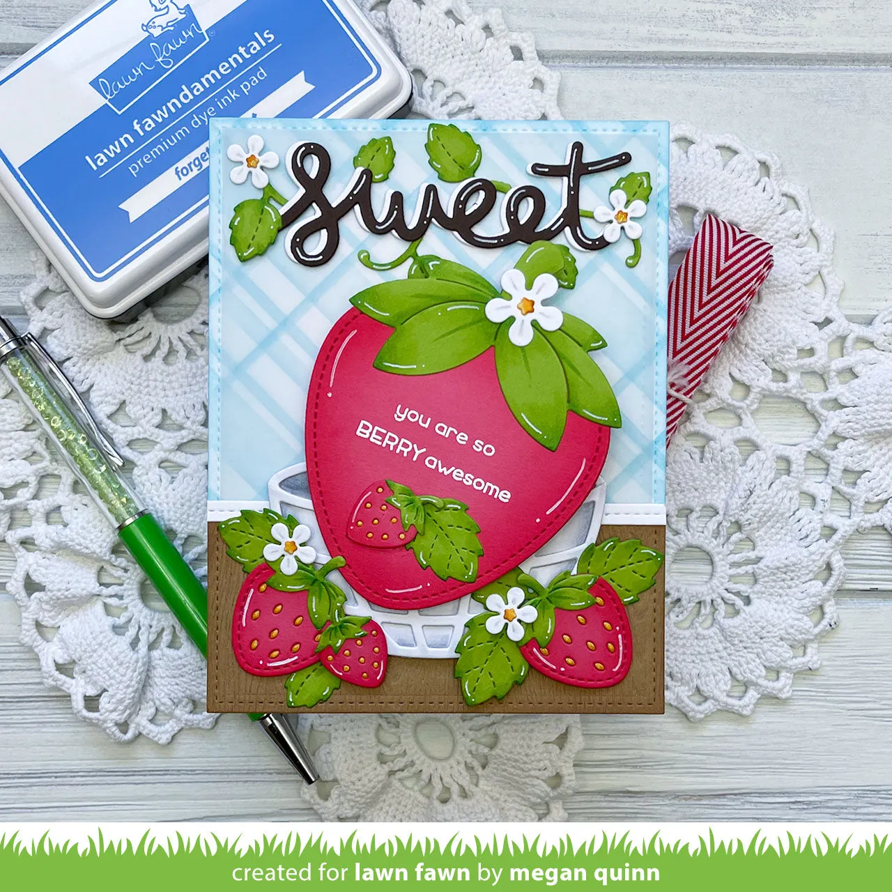 Lawn Fawn Outside In Stitched Strawberry LF2808 Stanze