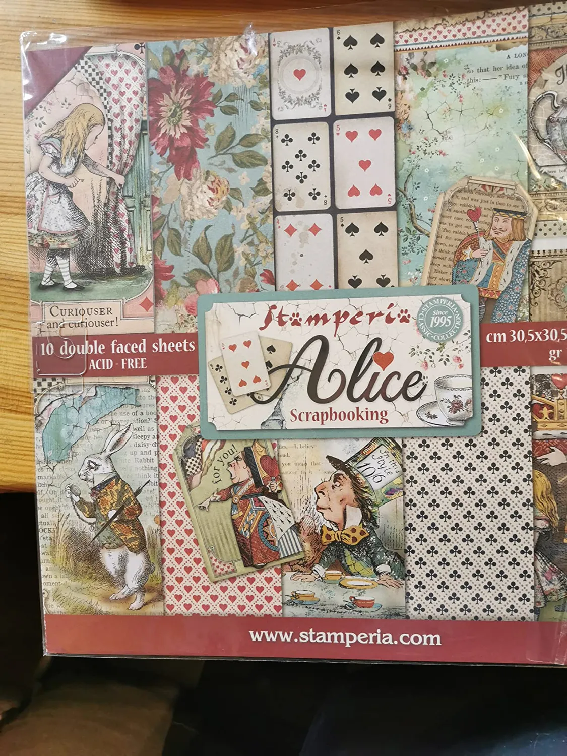 Stamperia Alice SBBL52 Scrapbookpapier 30,5x30,5cm 10 Blatt