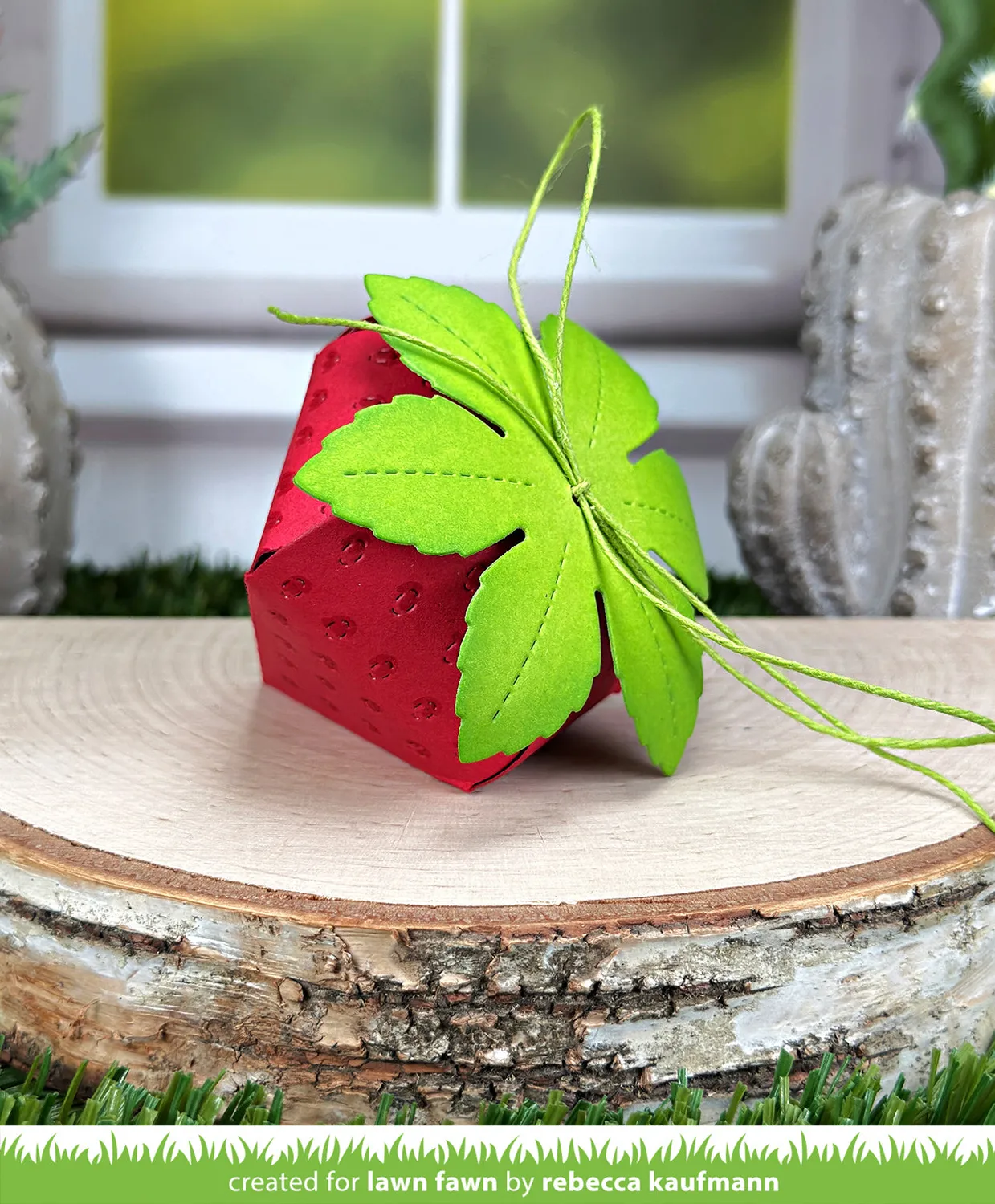 Lawn Fawn Strawberry Treat Box Stanzen 2-tlg