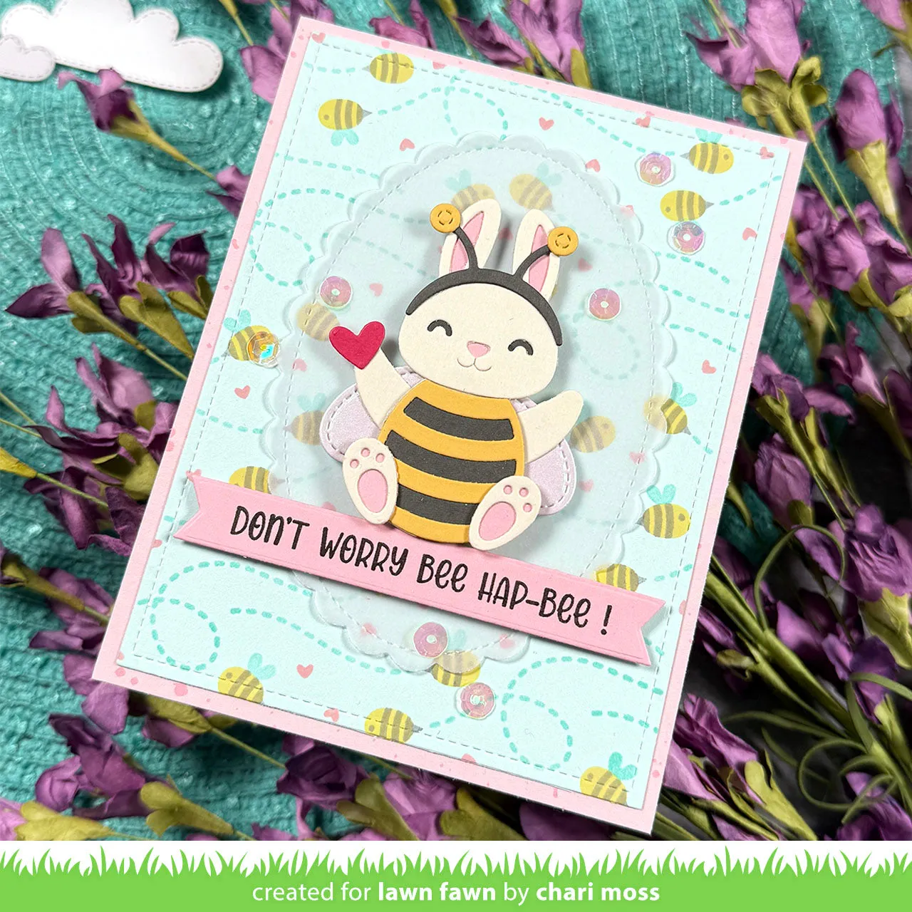 Lawn Fawn Bee Happy Schablonen Hintergrund 4-teilig Bienen