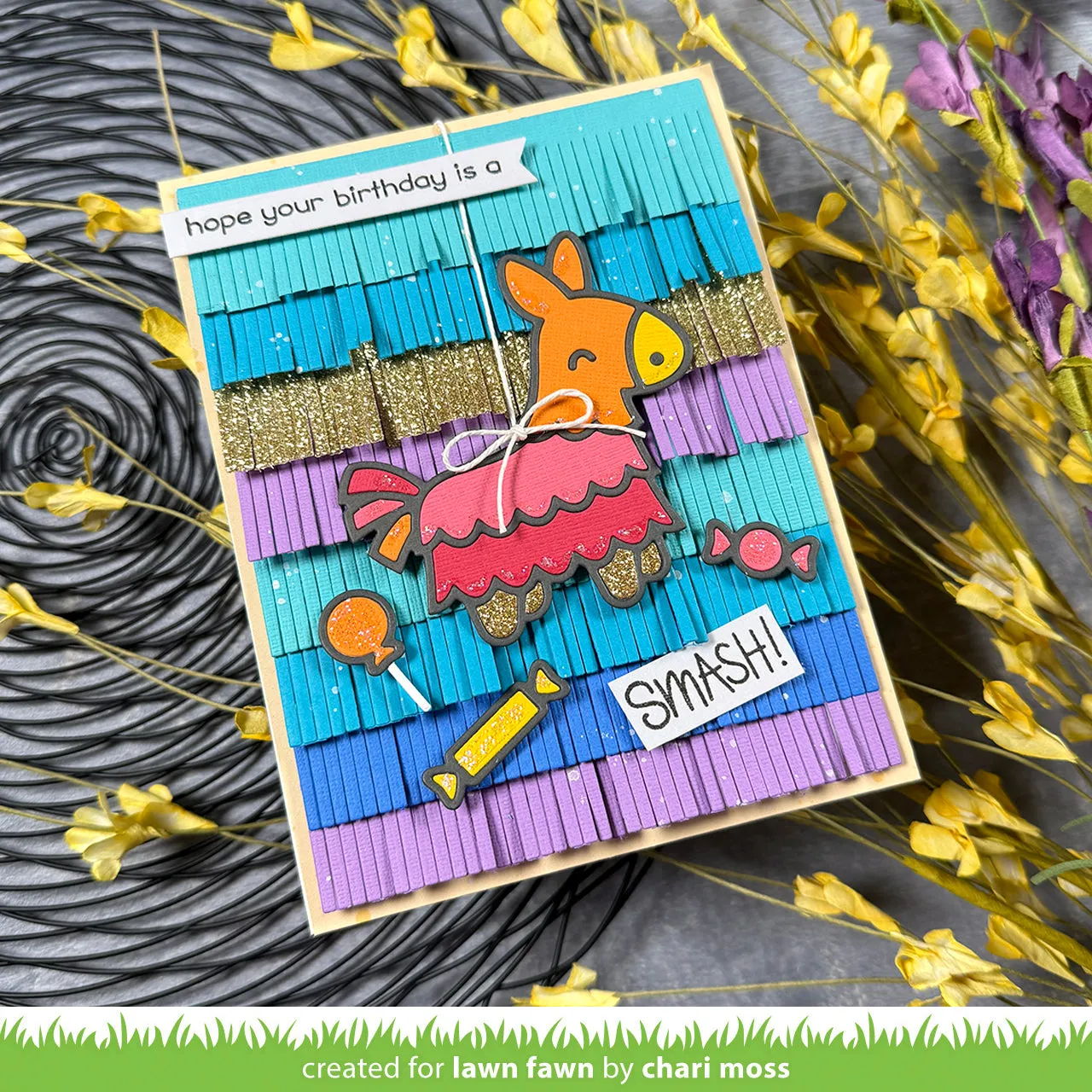 Lawn Fawn Lawn Cuts Festive Piñata Stanzschablone 8-teilig