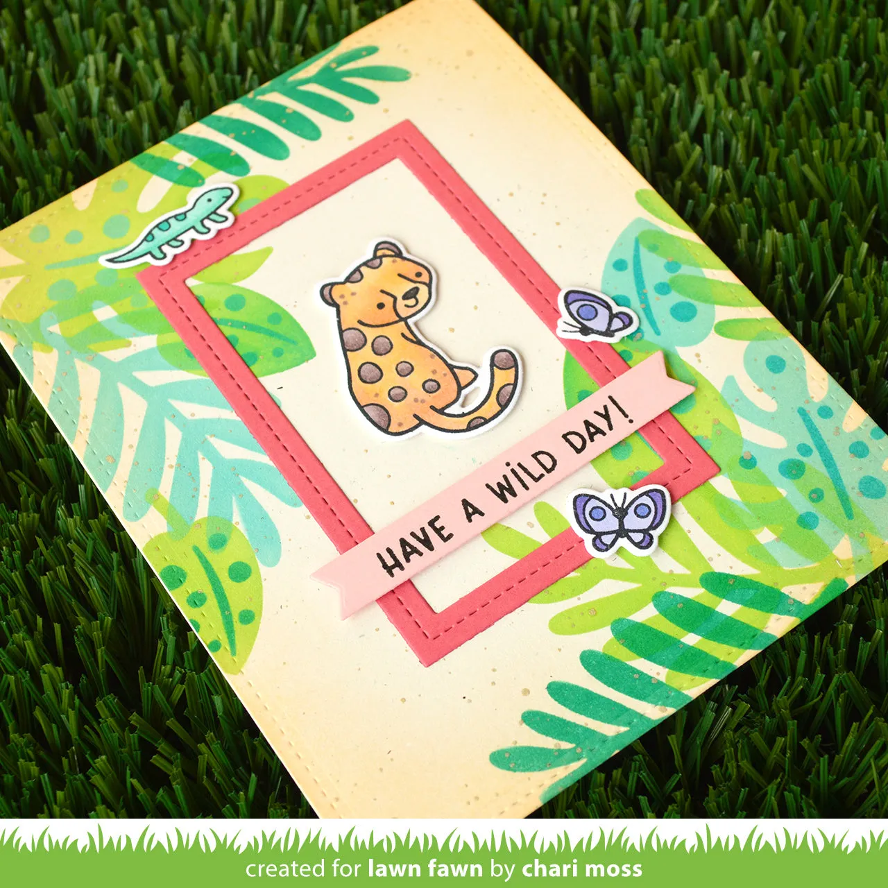 Lawn Fawn Tropical Leaves Stencil Schablone 15x15 cm